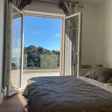 Holiday home Piscine Et Vue Mer *